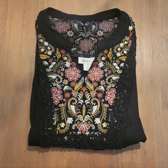 Style & Co Women's Black Embroidered Knit Top (3x) - Picture 6 of 8